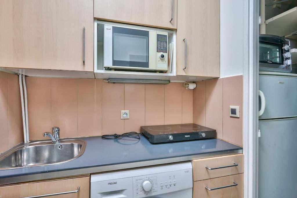 Apartmán Cosy Studio In The Center Of Clichy Exteriér fotografie
